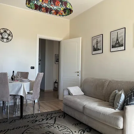 Vittore 11 Square * Verbania