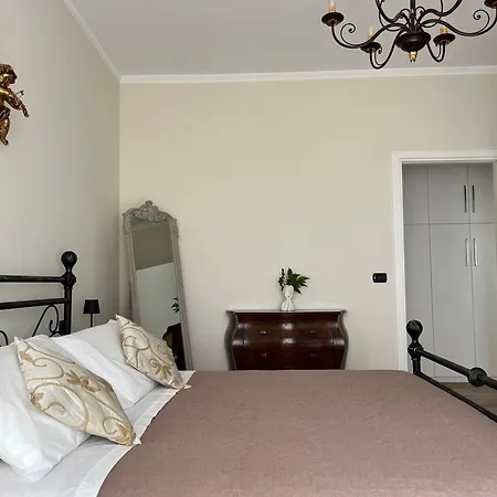 Vittore 11 Square * Verbania