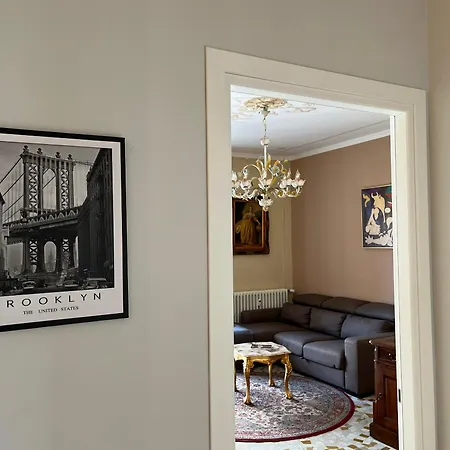 Vittore 11 Square Apartment *